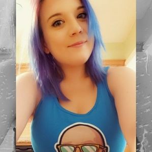 Meet your Posher, Arielle